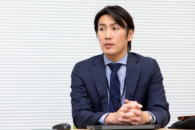 組織として行えるLGBTQ+の施策について模索したことを振り返る土田さん