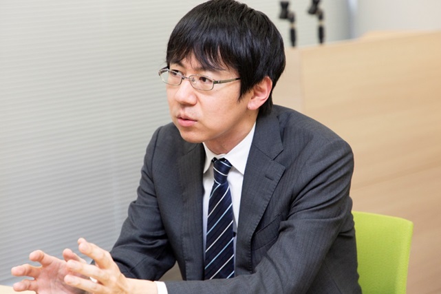 ほかの金融機関での取り組みについても情報収集したと話す天明さん